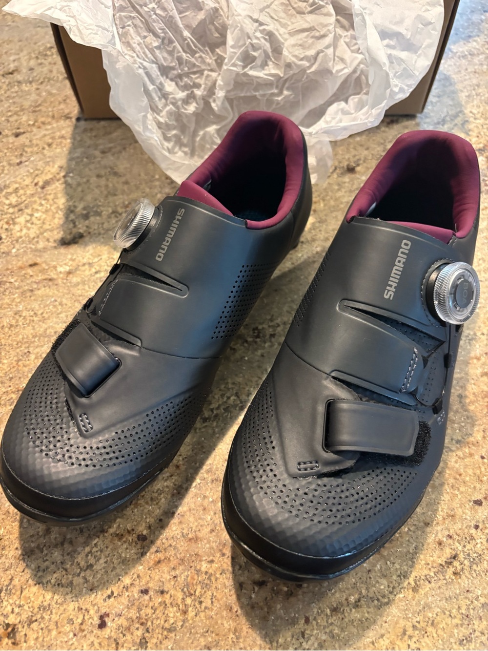 Shimano Women’s XC5 Cycling Shoes with Boa Closure, Gray/Purple